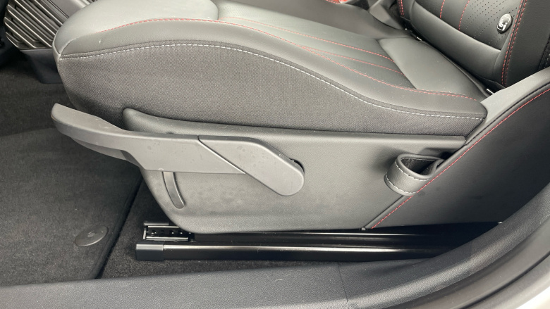 MINI Aceman 160kW SE Classic 54kWh 5dr Auto Electric Hatchback